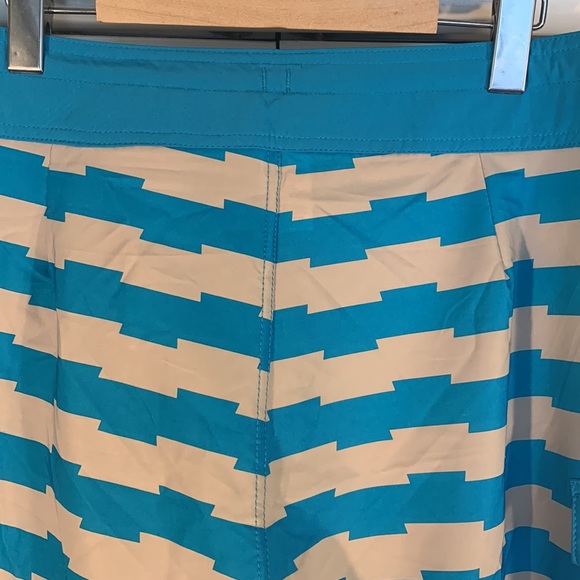 NWOT Body Glove (34”) - Picture 11 of 16